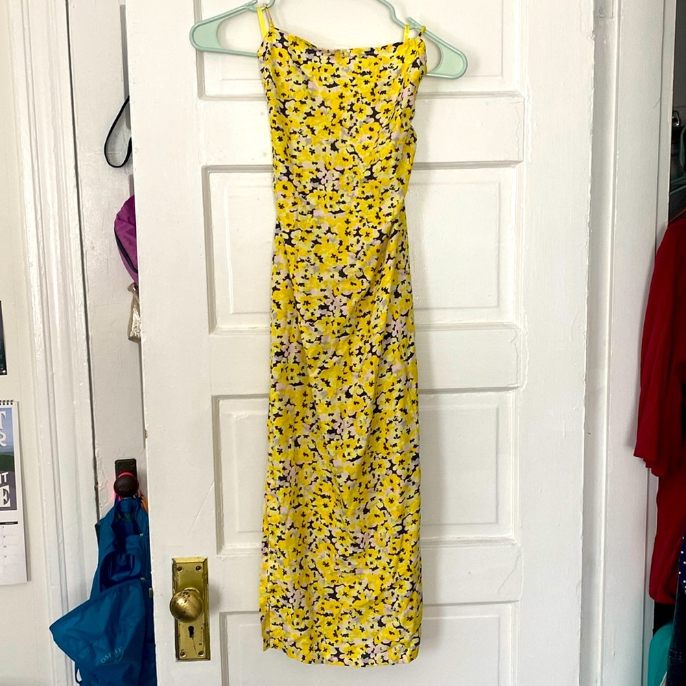 Nosita Midi Dress in Sunflower Pop Yellow size S